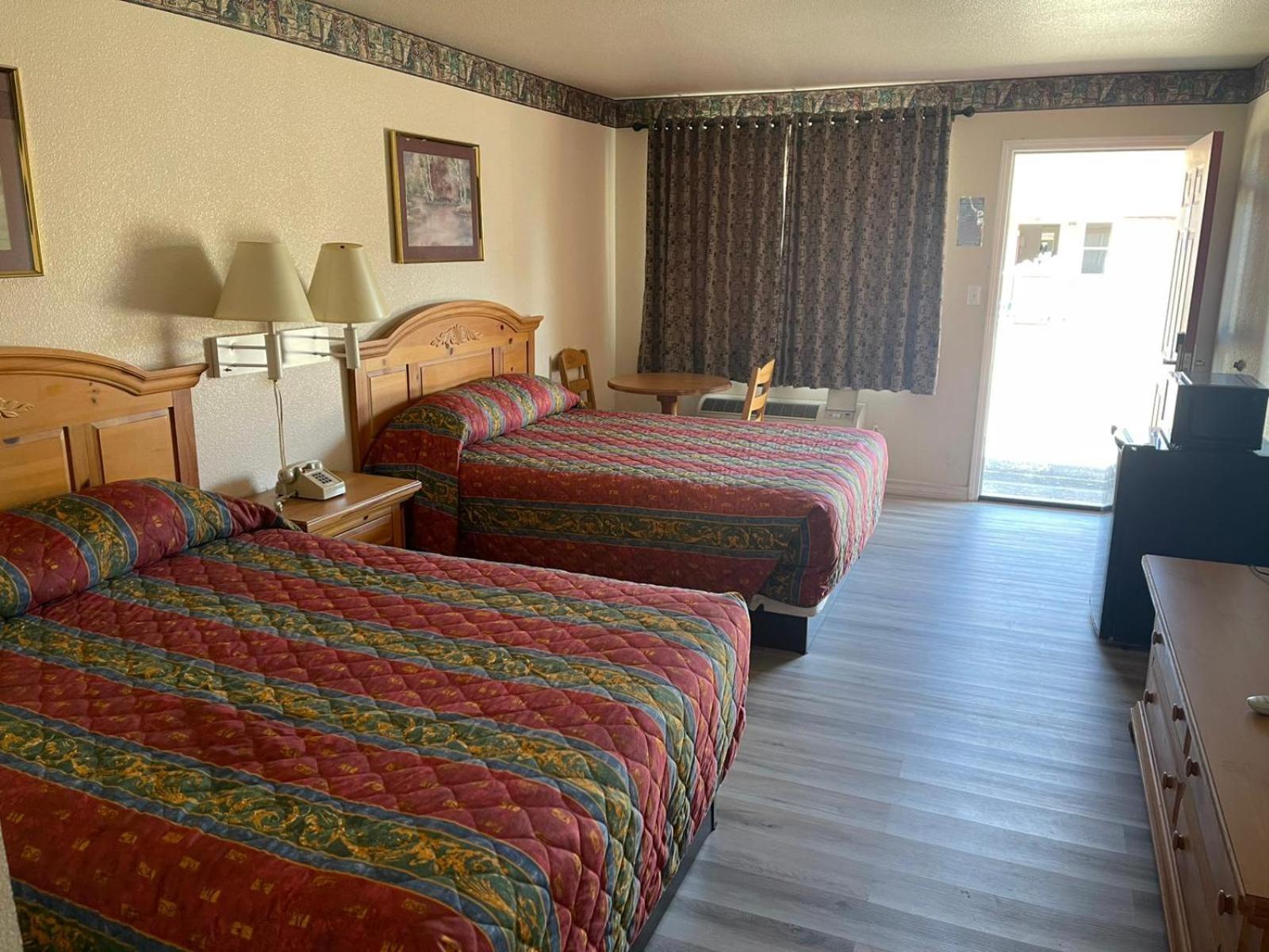 Lakeside Inn & Suites By Oyo Mathis I 37 Dış mekan fotoğraf